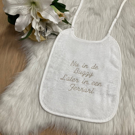 Slab Nu in de buggy later in de ferrari