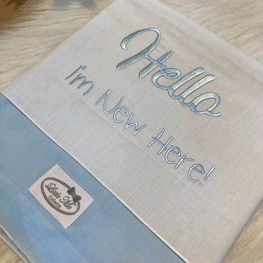 Laken "Hello I'm new here!" Classic love lichtblauw