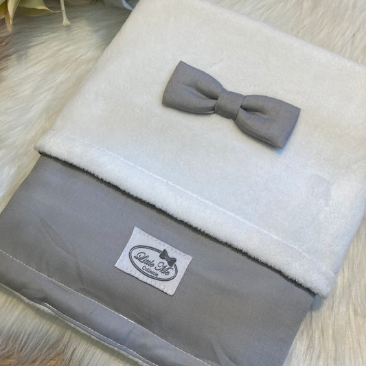 Deken Classic love grijs