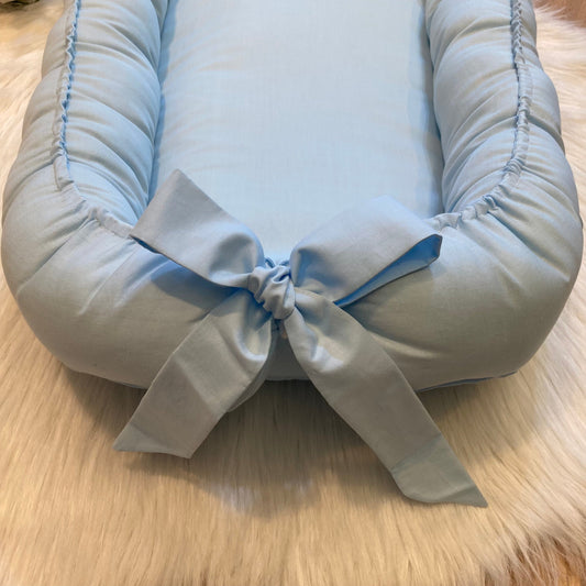 Babynestje Classic love blauw