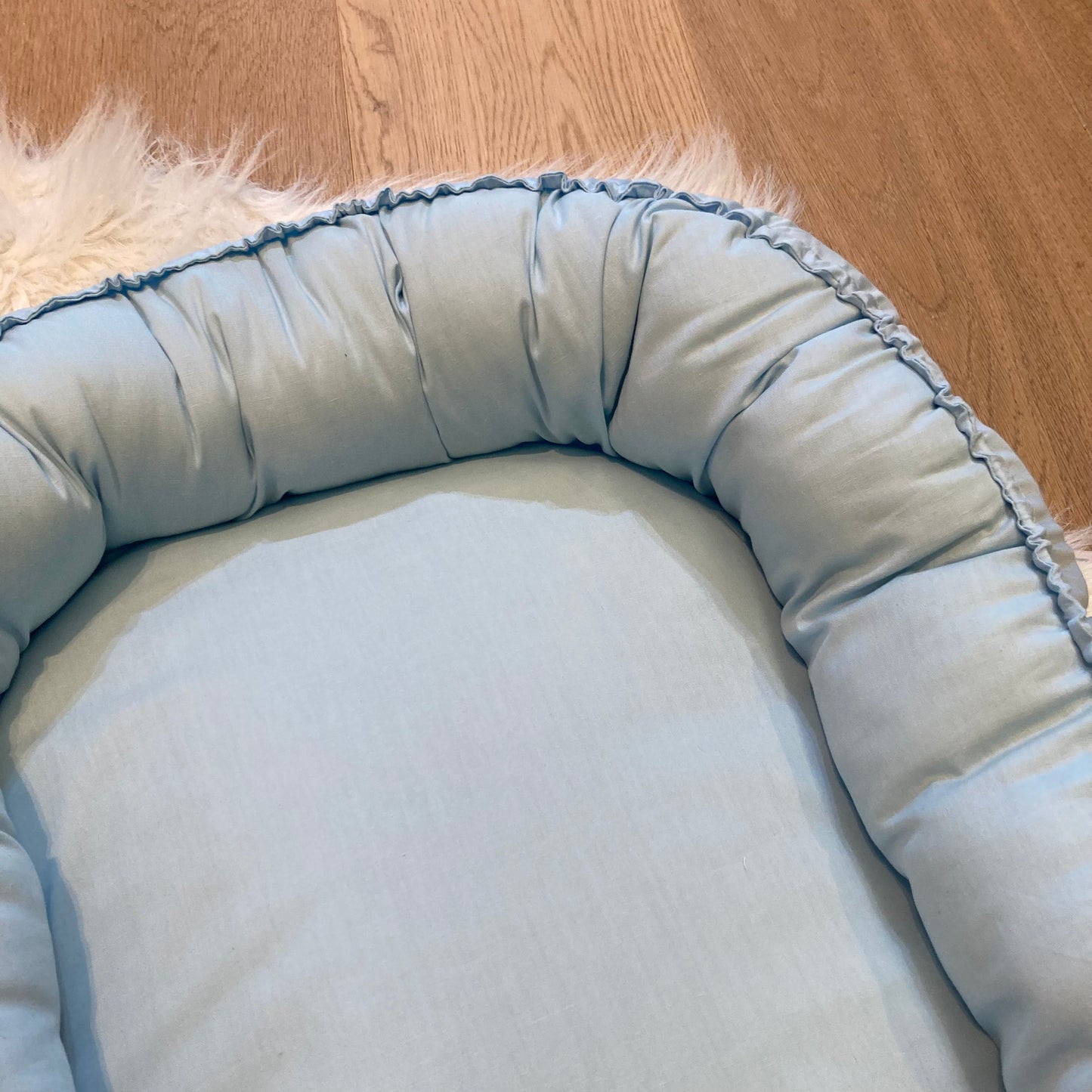 Babynestje Classic love blauw