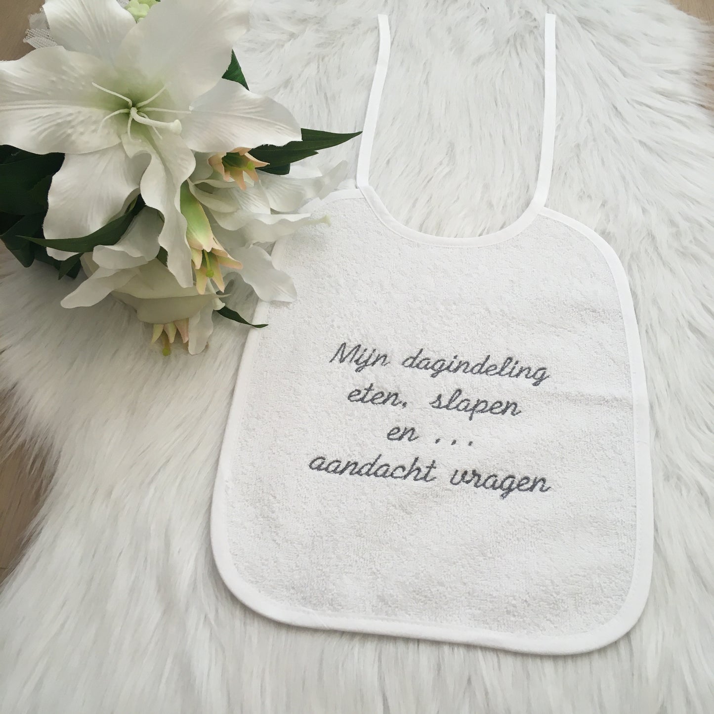 Slab Mijn dag indeling eten, slapen en ... aandacht vragen