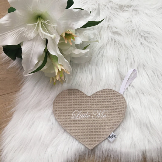 Speendoek hart warm wafel beige